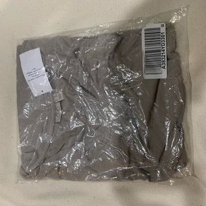 Logo by Lori Goldstein size 2X brand new gray sleeveless